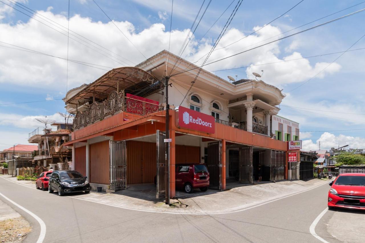 武吉丁宜 Reddoorz Syariah Near Pasar Aur Kuning酒店 外观 照片
